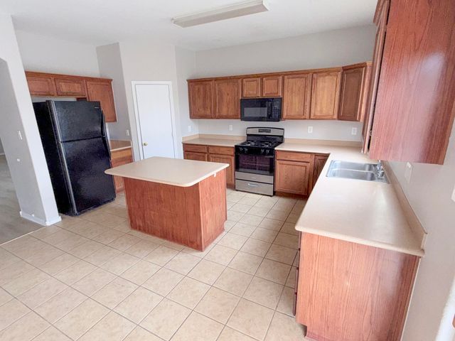 10401 Pintado Court NW, Albuquerque, NM 87114