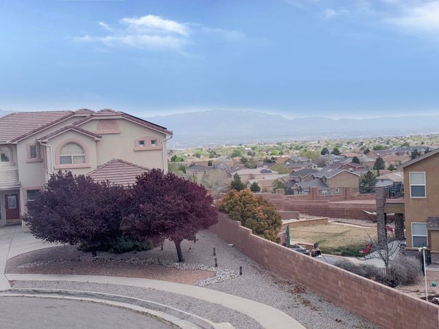 10401 Pintado Court NW, Albuquerque, NM 87114