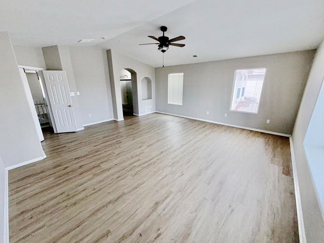 10401 Pintado Court NW, Albuquerque, NM 87114