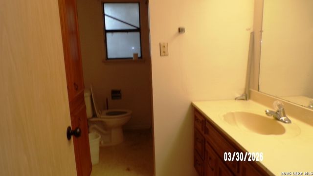 620 E Main, Karnes City, TX 78118