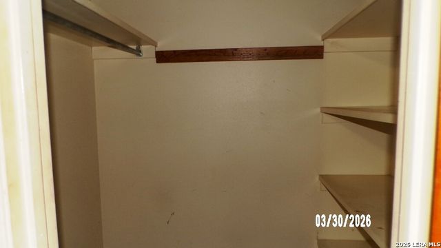 620 E Main, Karnes City, TX 78118