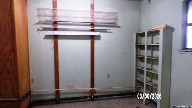 620 E Main, Karnes City, TX 78118