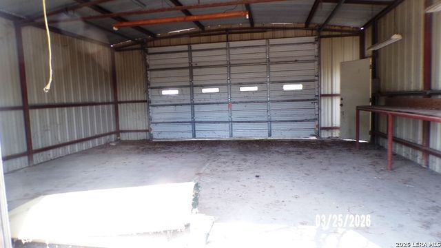 620 E Main, Karnes City, TX 78118