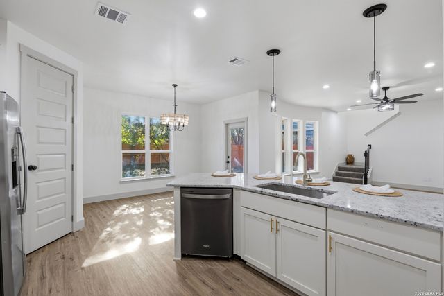 12502 Stillwater Creek, San Antonio, TX 78254