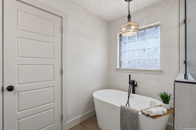 12502 Stillwater Creek, San Antonio, TX 78254