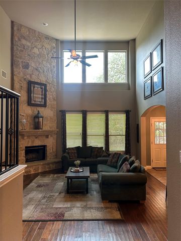 420 Wild Rose DR, Austin, TX 78737