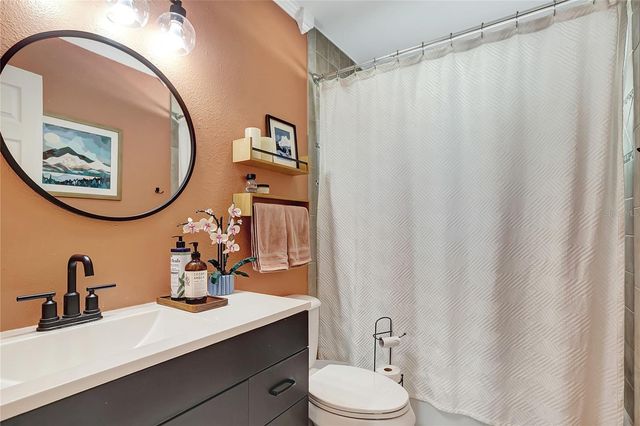 4012 12TH AVENUE N, St Petersburg, FL 33713
