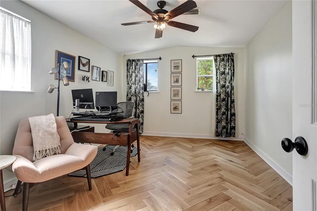 4012 12TH AVENUE N, St Petersburg, FL 33713