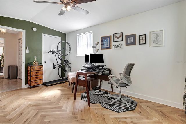 4012 12TH AVENUE N, St Petersburg, FL 33713