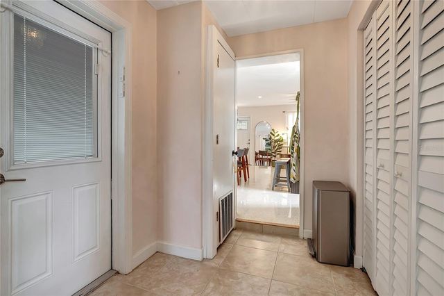 4012 12TH AVENUE N, St Petersburg, FL 33713