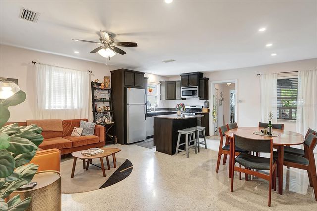 4012 12TH AVENUE N, St Petersburg, FL 33713
