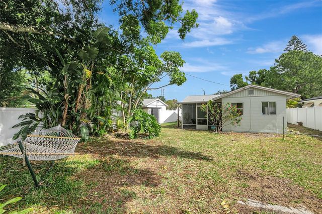 4012 12TH AVENUE N, St Petersburg, FL 33713