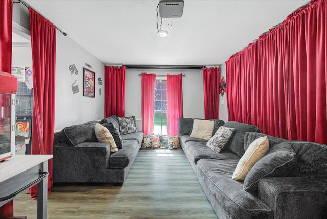 19834 County Road 510, Brazoria, TX 77422