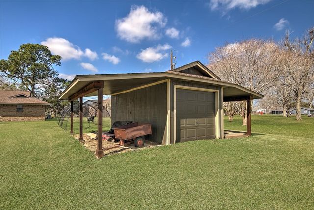 19834 County Road 510, Brazoria, TX 77422