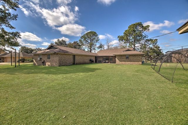 19834 County Road 510, Brazoria, TX 77422