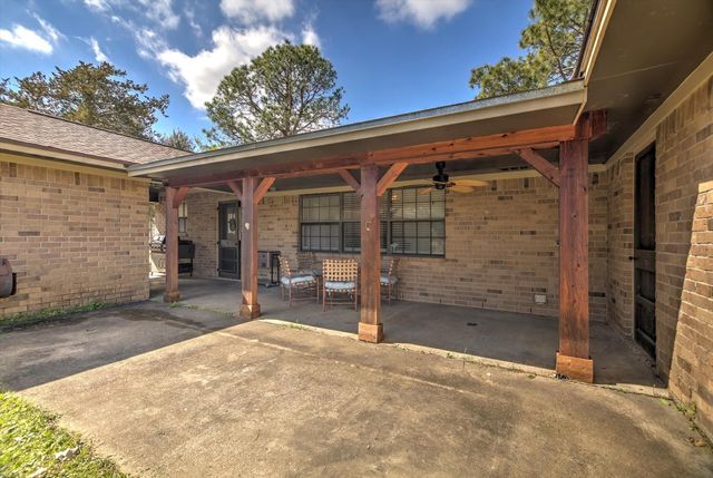 19834 County Road 510, Brazoria, TX 77422