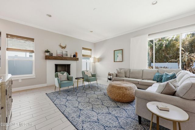 562 14TH Avenue S, Jacksonville Beach, FL 32250