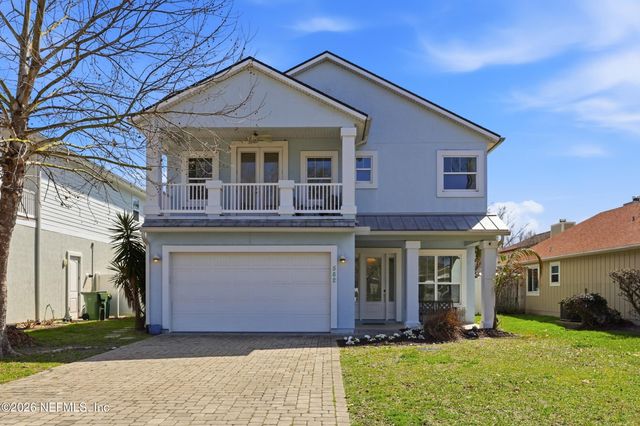 562 14TH Avenue S, Jacksonville Beach, FL 32250