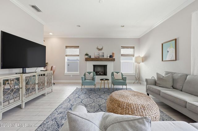 562 14TH Avenue S, Jacksonville Beach, FL 32250