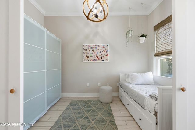 562 14TH Avenue S, Jacksonville Beach, FL 32250