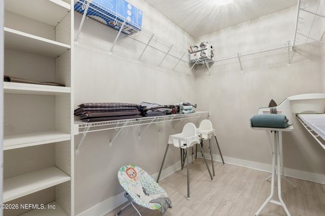 562 14TH Avenue S, Jacksonville Beach, FL 32250