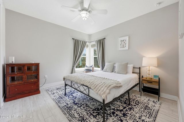 562 14TH Avenue S, Jacksonville Beach, FL 32250