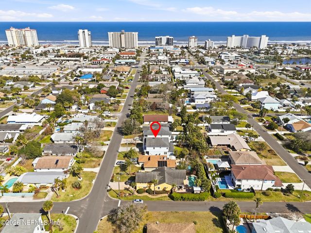 562 14TH Avenue S, Jacksonville Beach, FL 32250
