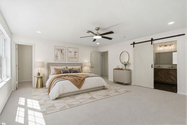 8 Overlook Court, Greenville, SC 29609