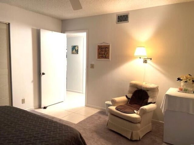 1350 High Point Way Way SE D, Delray Beach, FL 33445