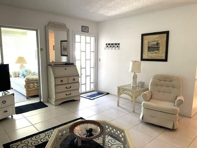 1350 High Point Way Way SE D, Delray Beach, FL 33445