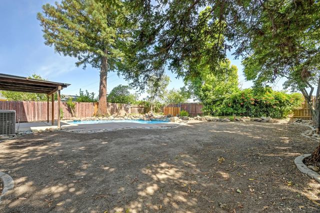 685 Turnstone, Sacramento, CA 95834