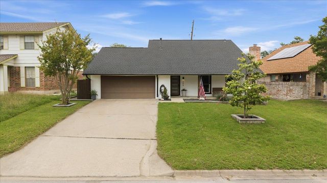 208 Skyloop DR, Austin, TX 78745
