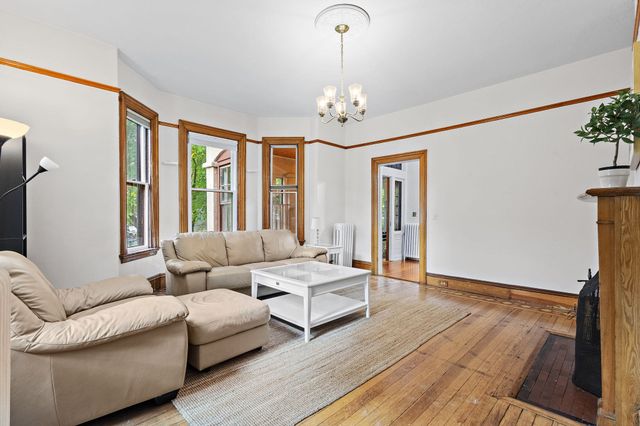 595 Watertown St 1, Newton, MA 02460