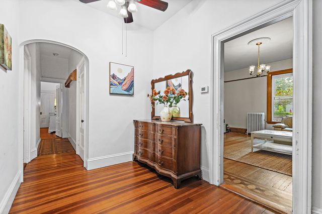 595 Watertown St 1, Newton, MA 02460