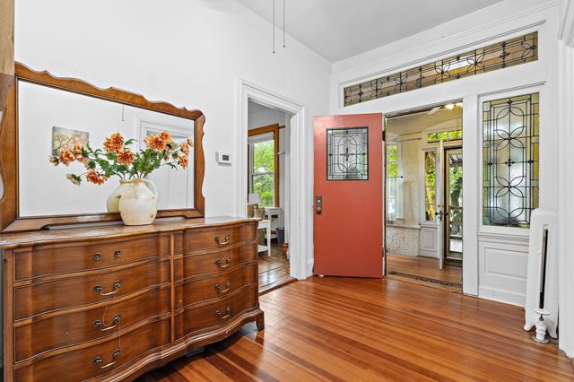 595 Watertown St 1, Newton, MA 02460