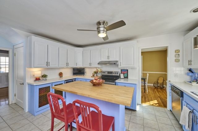 45 Main St, Chelmsford, MA 01863