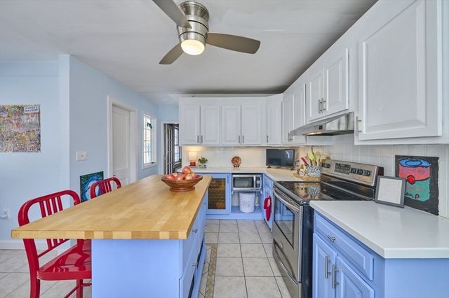 45 Main St, Chelmsford, MA 01863