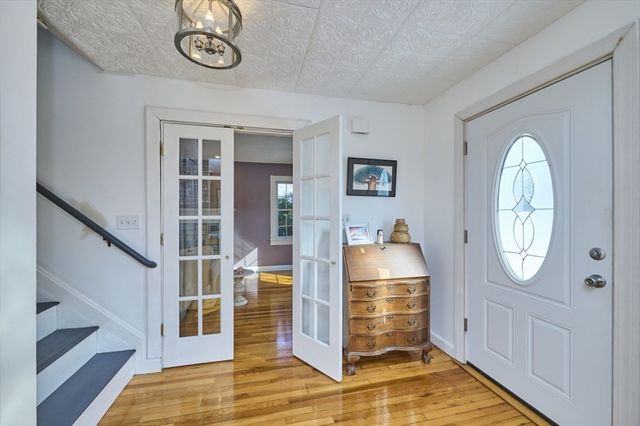 45 Main St, Chelmsford, MA 01863