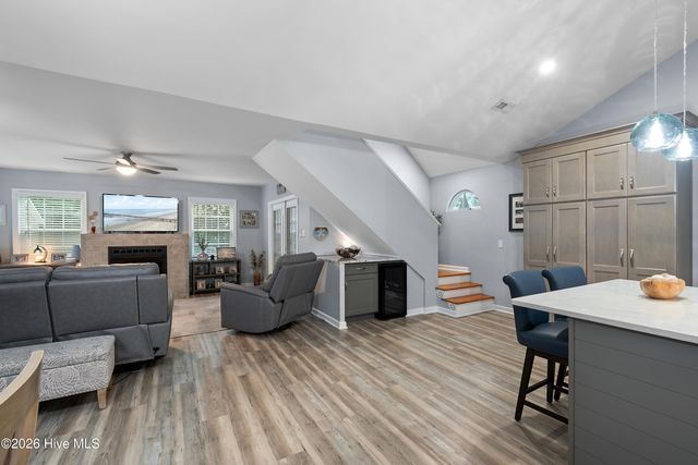 1737 Rosebay Court SW, Ocean Isle Beach, NC 28469