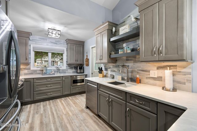1737 Rosebay Court SW, Ocean Isle Beach, NC 28469