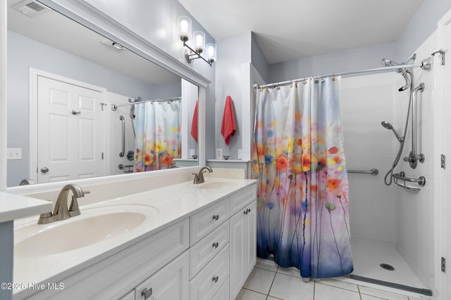 1737 Rosebay Court SW, Ocean Isle Beach, NC 28469