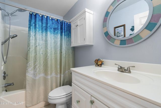 1737 Rosebay Court SW, Ocean Isle Beach, NC 28469
