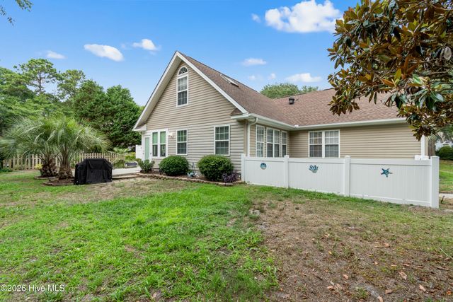 1737 Rosebay Court SW, Ocean Isle Beach, NC 28469