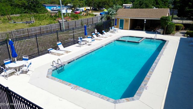 1737 Rosebay Court SW, Ocean Isle Beach, NC 28469