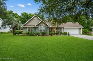 1737 Rosebay Court SW, Ocean Isle Beach, NC 28469