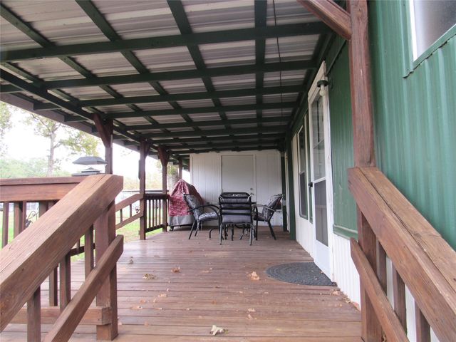 307 Spanish Oak Street, Somerville, TX 77879