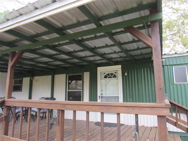 307 Spanish Oak Street, Somerville, TX 77879