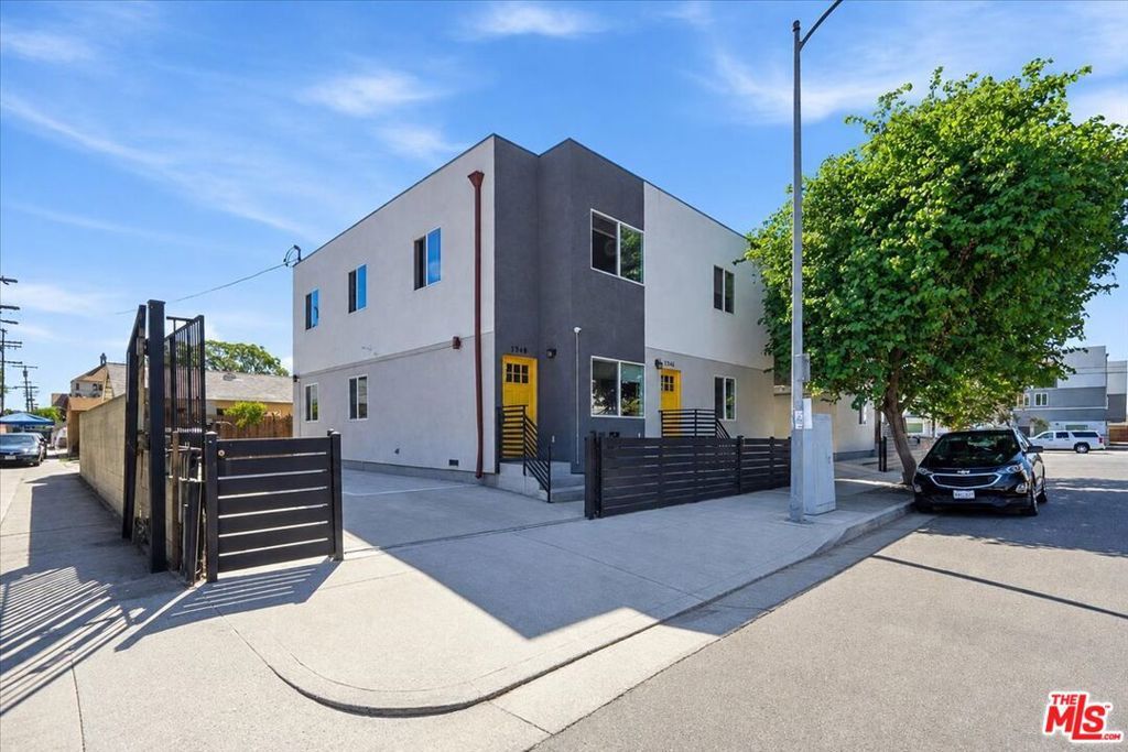 4150 S Normandie Avenue, Los Angeles, CA 90037 — exterior