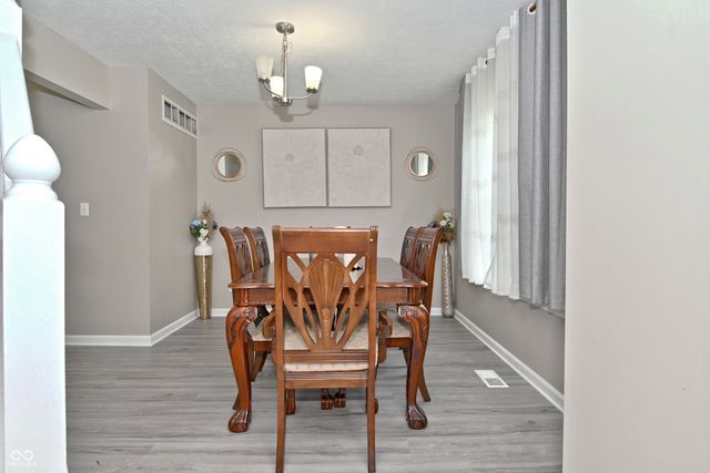 10397 Hillsborough Drive, Fishers, IN 46037