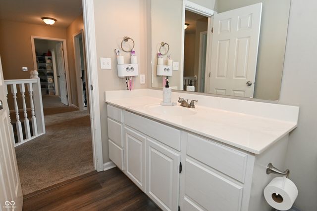 10397 Hillsborough Drive, Fishers, IN 46037